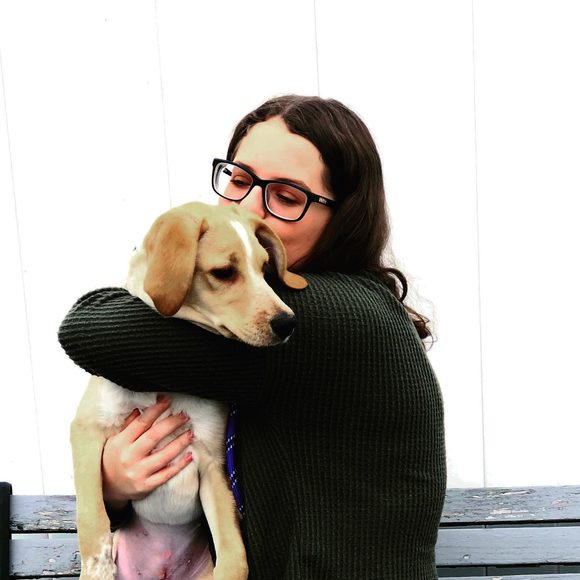 Meet your Posher, Britney - Picture 1 of 1